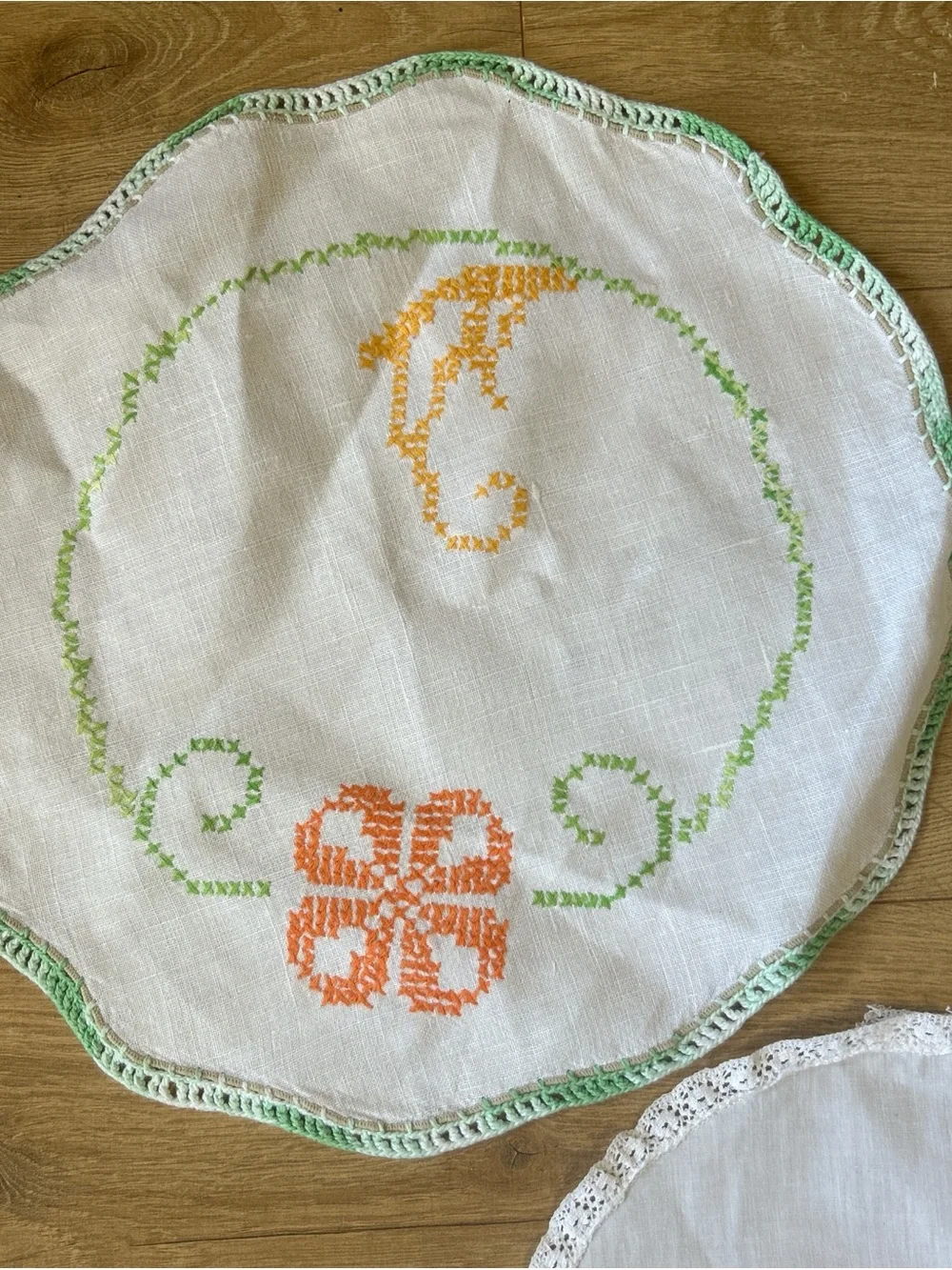 Embroidered Linen Doilies Set in White with Orange & Green Accents